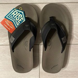 Brand new Cobian ‘Roca Rise’ sandals